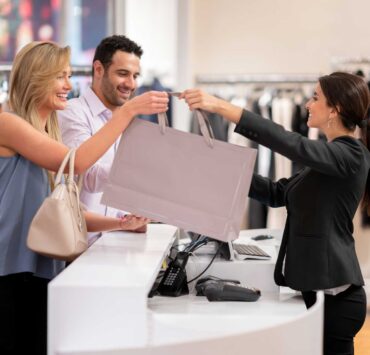 Acquisti all'interno di un negozio