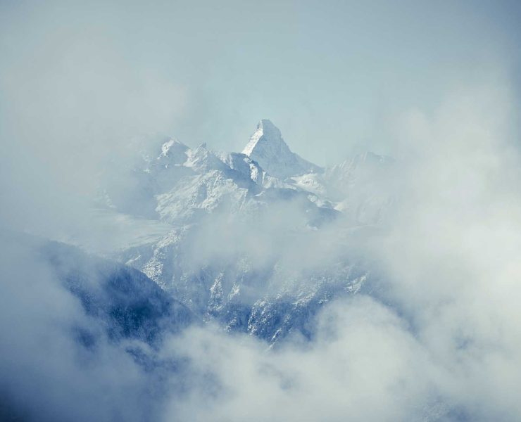 Matterhorn, montagna al centro tra le nuvole